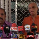 மாகாண அதிகாரங்களை நாங்களாகவே மத்திய அரசுக்குத் தாரைவார்க்கக் கூடாது!