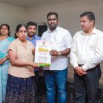 கேகாலை, இரத்தினபுரியில் 168 பேருக்கு காணி உறுதிப்பத்திரம் வழங்கிவைப்பு