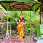 ராகலை மல்லிகைப்பூ தோட்டத்தில் அம்மன் கோவில் வளாகத்தில் புத்தர் சிலை வைக்க முற்பட்டதால் பரபரப்பு