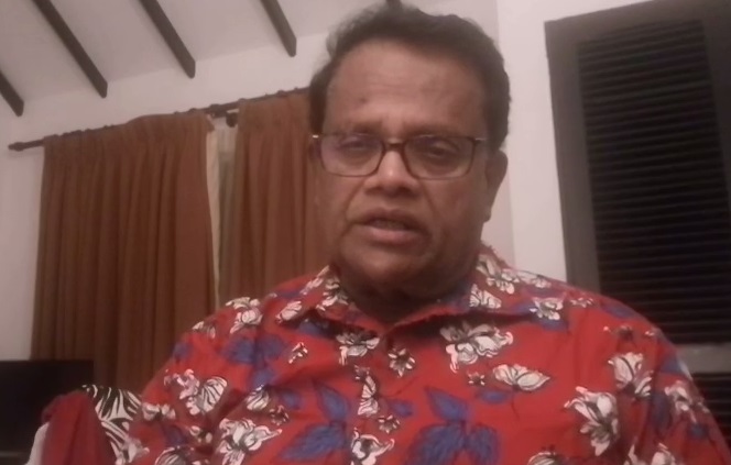 பேராதனைப் பல்கலைக்கழகத்தின் புவியியல் துறையின் முன்னாள் சிரேஷ்ட பேராசிரியர் அதுல சேனாரத்ன