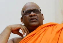 ஞானசார தேரருக்கு ஜனாதிபதி பொதுமன்னிப்பு வழங்குமாறு கோரிக்கை