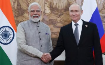 மனிதாபிமான அடிப்படையில் போரை முடிவுக்கு கொண்டுவருமாறு புடினிடம், மோடி கோரிக்கை