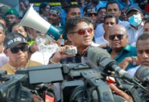 “தோட்டத் தொழிலாளர்களுக்கு வீடுகளை வழங்கினர்: மறுபுறம் கோதுமை மா விலையை அதிகரித்துவிட்டனர்”