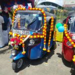 தலவாக்கலை முச்சக்கர வண்டி சாரதிகளின் ஆயுத பூஜை வழிபாடு
