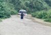 அம்பேவெல நீர்த்தேக்கத்தின் வான் கதவுகள் திறப்பு: லிந்துலைப் பகுதியில் வீடுகளுக்குள் புகுந்த வெள்ளம்