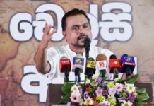 ” பௌத்தர்களின் பொறுமையை சோதிக்காதீர்: வடக்கில் தமிழ் இனவாதத்துக்கு முடிவு கட்டுங்கள்” “பௌத்தர்களின் பொறுமையைச் சோதிக்க முற்பட வேண்டாம் என இந்த அரசாங்கத்திடம் கூறிவைக்க விரும்புகின்றேன். வடக்கில் தலைதூக்கும் தமிழ் இனவாதத்திற்கும் முற்றுப்புள்ளி வைக்கப்பட வேண்டும்.” – என்று தேசிய சுதந்திர முன்னணியின் தலைவரும், முன்னாள் அமைச்சருமான விமல் வீரவன்ச வலியுறுத்தினார்.